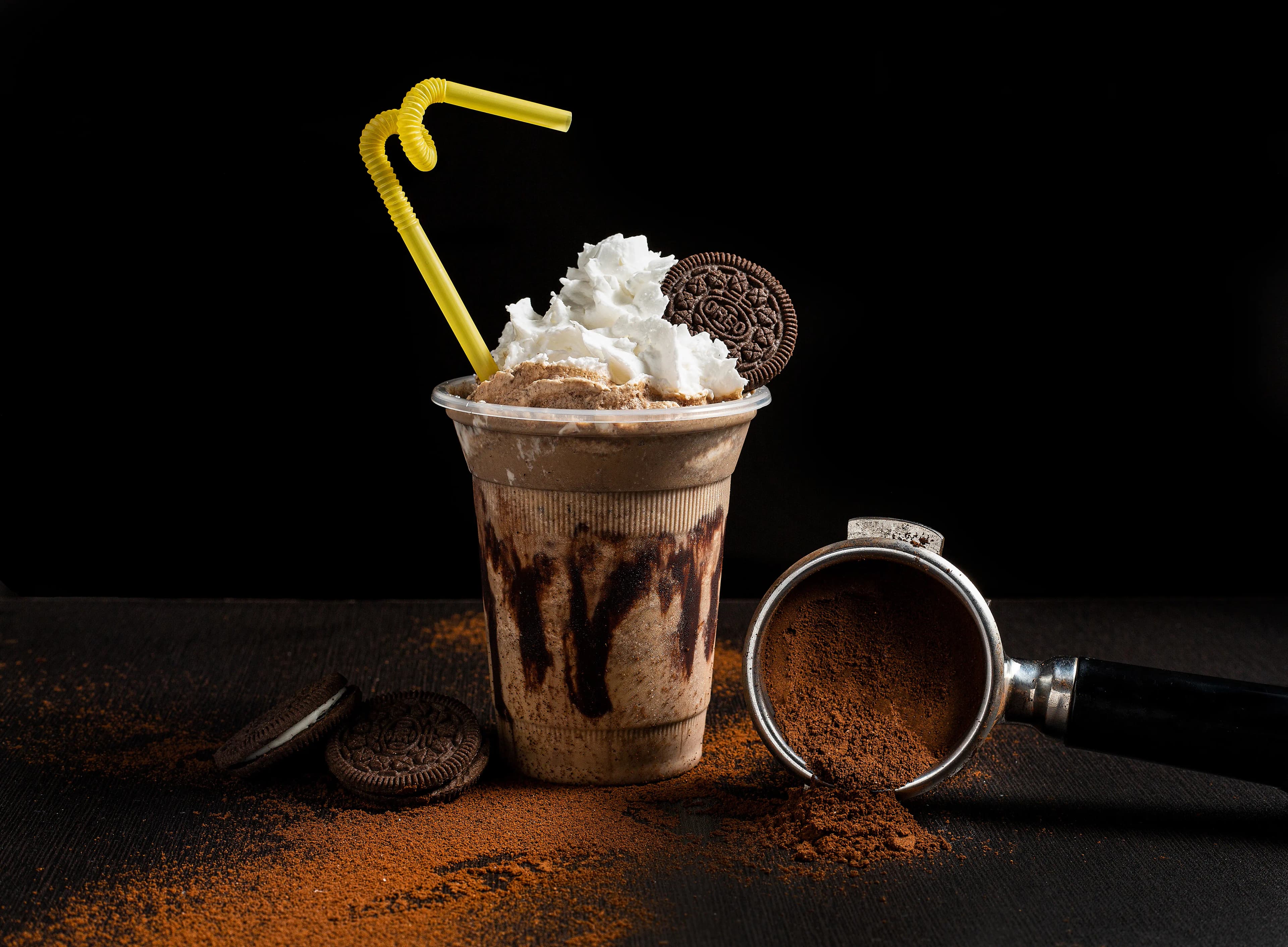 Chocolate cookie shake topped with cream — beverage photography Udaipur
